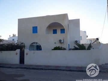  L 151 -  Vente  Villa avec piscine Djerba